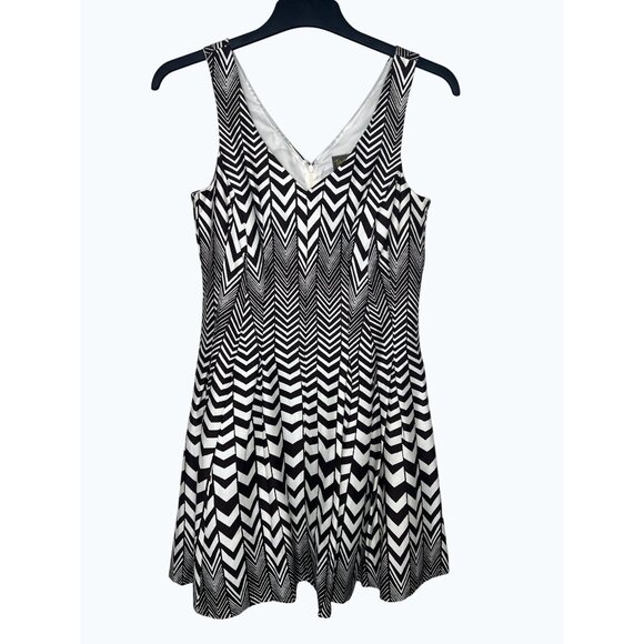 Taylor Womens Sleeveless Chevron Stripe Fit Flare Dress Size 6 - Picture 12 of 16